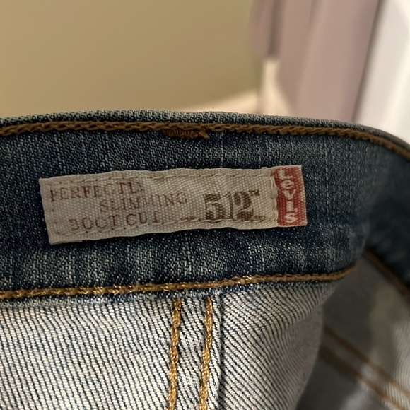 Levi’s Perfectly slimming boot cut 512 women’s jeans - Picture 7 of 7
